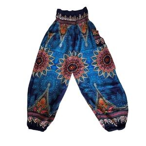 Women’s Boho Pattern Rayon Pants With Side Pockets Rushed waistband Small/M